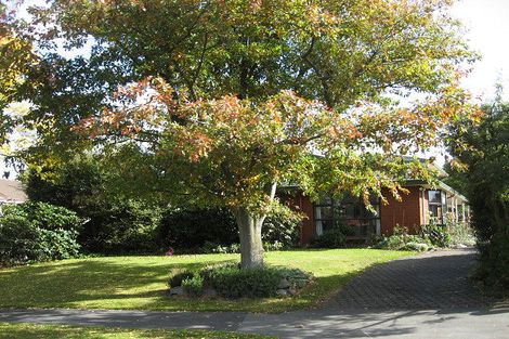 Photo of property in 37 Westmont Street, Ilam, Christchurch, 8041