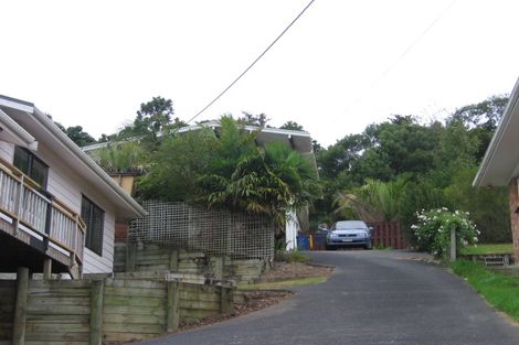 Photo of property in 2/31 Archers Road, Hillcrest, Auckland, 0629