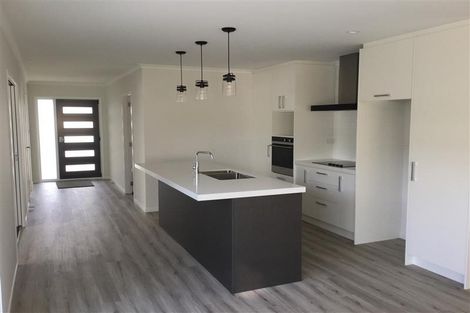 Photo of property in 84 Penetaka Heights, Pyes Pa, Tauranga, 3112