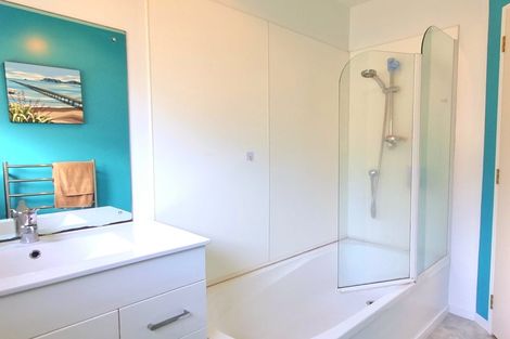 Photo of property in 15 Palmgreen Court, Stanmore Bay, Whangaparaoa, 0932