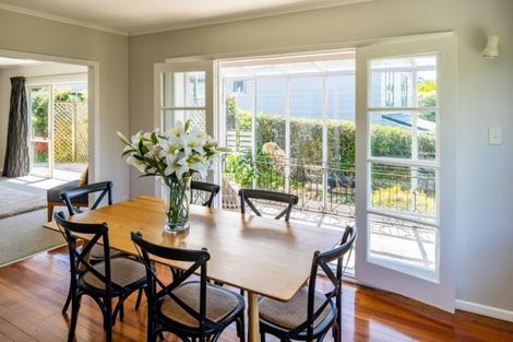 Photo of property in 104 Rawhiti Road, Pukerua Bay, 5026