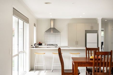 Photo of property in 5 Mooring Close, Whitby, Porirua, 5024