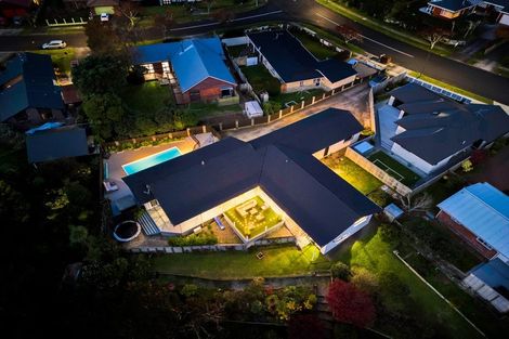 Photo of property in 13a Karamea Street, Whalers Gate, New Plymouth, 4310