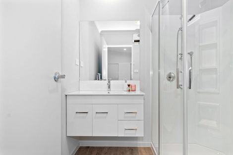 Photo of property in 33 Foley Grove, Pyes Pa, Tauranga, 3110