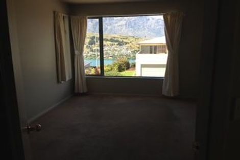 Photo of property in 95 Hensman Road, Queenstown, 9300
