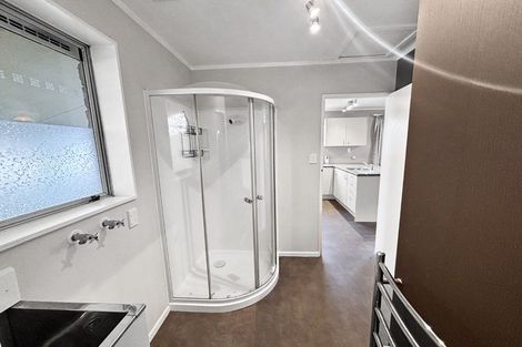 Photo of property in 8a Seddon Street, Dannevirke, 4930