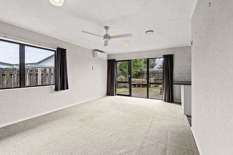 Photo of property in 33b Branch Road, Highlands Park, New Plymouth, 4312