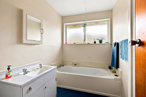 Photo of property in 4/93a Middlepark Road, Sockburn, Christchurch, 8042