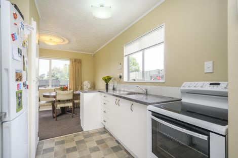 Photo of property in 17 Cargill Grove, Kelvin Grove, Palmerston North, 4414