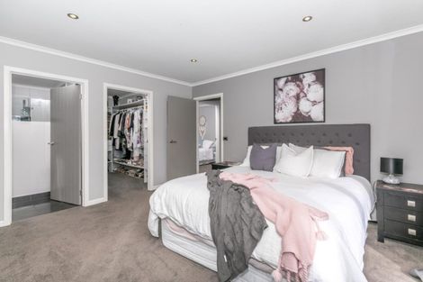 Photo of property in 10 The Dales, Dinsdale, Hamilton, 3204