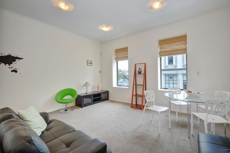 Photo of property in 2/5 Liverpool Street, Dunedin Central, Dunedin, 9016