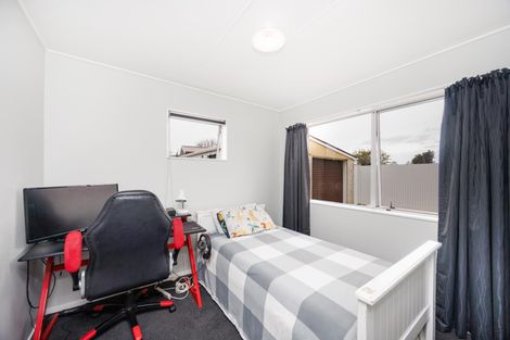 Photo of property in 49 Kaimanawa Street, Kelvin Grove, Palmerston North, 4414