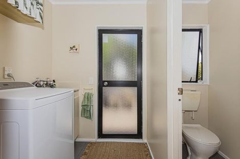 Photo of property in 1 Fairway Drive, Te Kamo, Whangarei, 0112