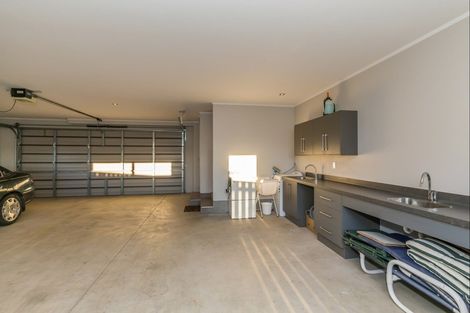 Photo of property in 15a Robbie Street, Foxton Beach, Foxton, 4815