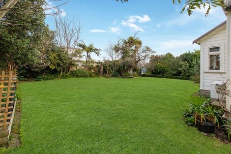 Photo of property in 30 Camberwell Road, Hawera, 4610