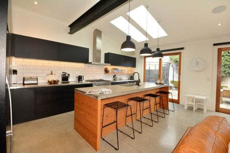 Photo of property in 232 Forbury Road, Saint Clair, Dunedin, 9012