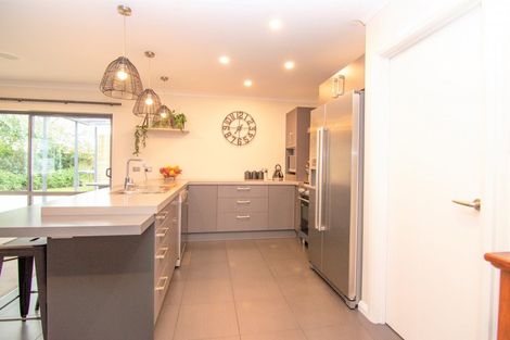 Photo of property in 26 Pegasus Place, Kelvin Grove, Palmerston North, 4414