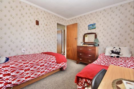 Photo of property in 16a Seddon Street, Carterton, 5713