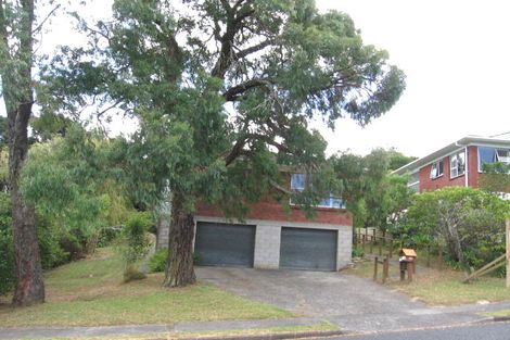 Photo of property in 2/19 Park Hill Road, Birkenhead, Auckland, 0626