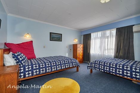 Photo of property in 39 Tokomaru Road, Tokomaru, Palmerston North, 4474