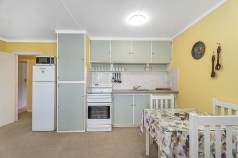 Photo of property in 14 Stormont Lane, Whitianga, 3510