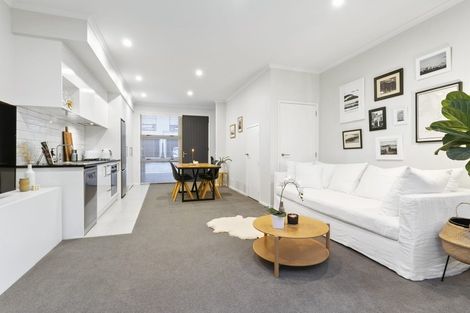 Photo of property in 22 Rangihina Road, Hobsonville, Auckland, 0616