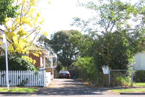 Photo of property in 2/125 Astley Avenue, New Lynn, Auckland, 0600