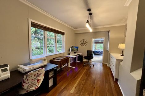 Photo of property in 14 Cecil Road, Tawa, Wellington, 5028