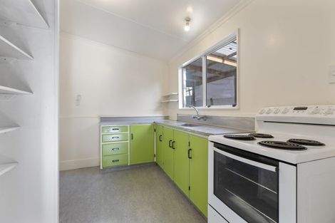 Photo of property in 32 Ngamotu Road, Moturoa, New Plymouth, 4310