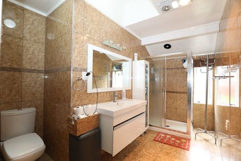 Photo of property in 91 Everglade Drive, Totara Heights, Auckland, 2105