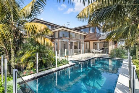 Photo of property in 39 Armstrong Farm Drive, East Tamaki Heights, Auckland, 2016