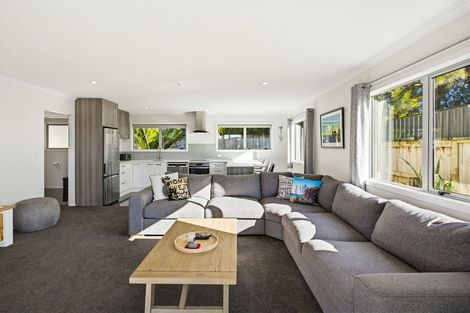 Photo of property in 28 Tairua Palms Place, Tairua, 3508