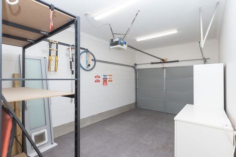 Photo of property in 2/104 Picton Avenue, Riccarton, Christchurch, 8011