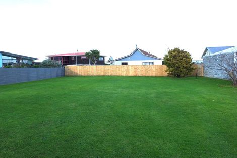 Photo of property in 82 Seabury Avenue, Foxton Beach, Foxton, 4815