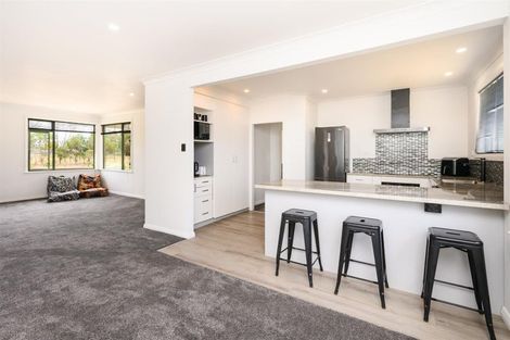 Photo of property in 34 Gordon Crescent, Marton, 4710