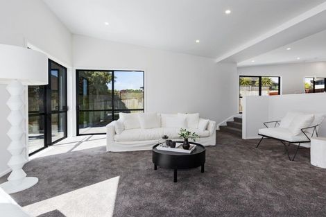 Photo of property in 18 Rifleman Lane, Paraparaumu Beach, Paraparaumu, 5032