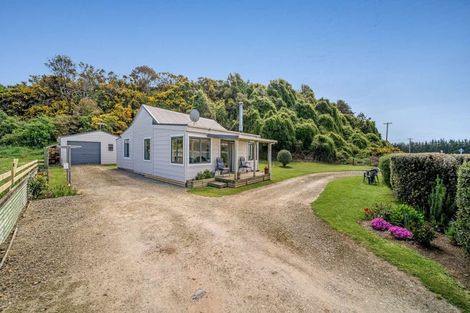 Photo of property in 1354 Toko Mouth Road, Toko Mouth, Milton, 9292