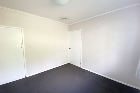 Photo of property in 93 Fairclough Road, Beach Haven, Auckland, 0626