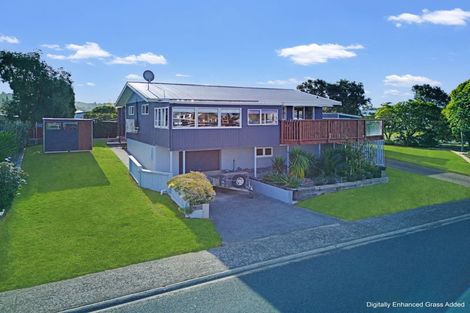 Photo of property in 201 Chartwell Avenue, Whangamata, 3620
