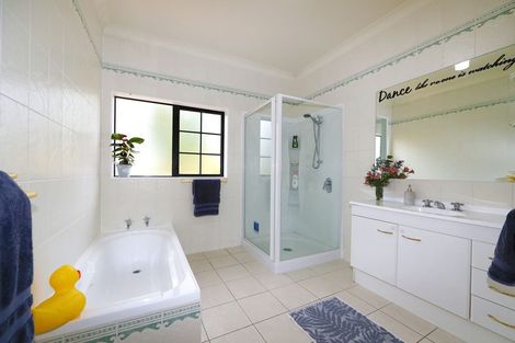 Photo of property in 1795 Dartmoor Road, Dartmoor, Napier, 4186