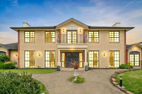 Photo of property in 1 Beverage Place, Rosehill, Papakura, 2113