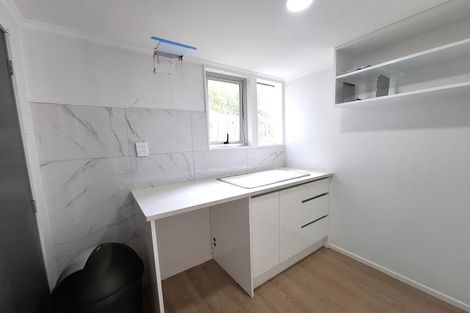 Photo of property in 168 Weatherly Road, Torbay, Auckland, 0630