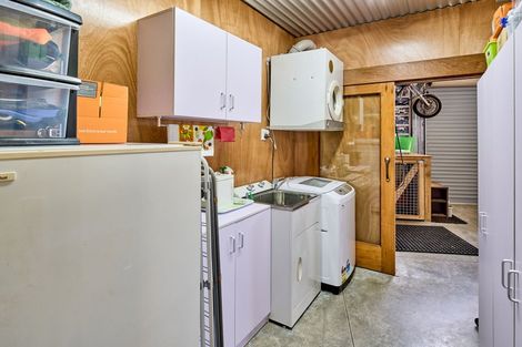 Photo of property in 132 Bing Lucas Drive, Tawa, Wellington, 5028