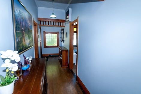 Photo of property in 106 Iranui Road, Inner Kaiti, Gisborne, 4010