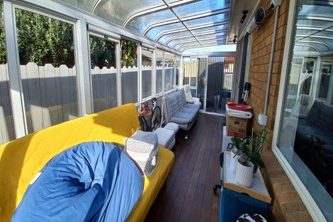 Photo of property in 4 Fernbrook Close, Burswood, Auckland, 2013