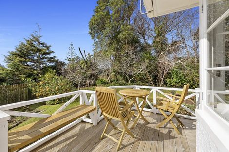 Photo of property in 48 Tarahua Road, Welbourn, New Plymouth, 4310