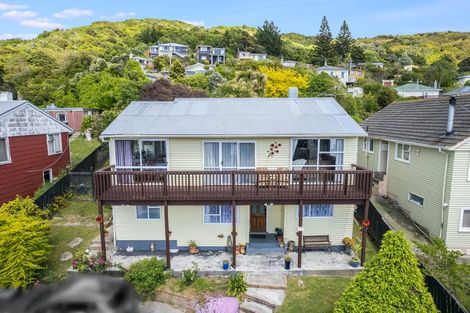 Photo of property in 21 Kotuku Street, Elsdon, Porirua, 5022
