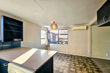 Photo of property in 1/151 Te Irirangi Drive, Flat Bush, Auckland, 2019