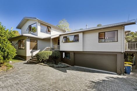 Photo of property in 232b Old Titirangi Road, Titirangi, Auckland, 0604