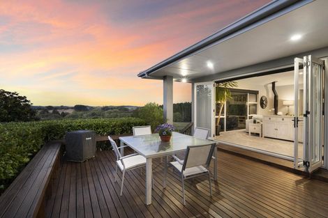 Photo of property in 329 Forestry Road, Waitoki, Kaukapakapa, 0871